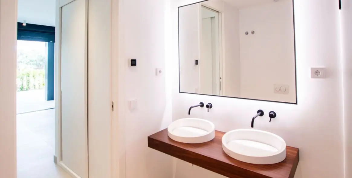 Venta de apartamento en planta baja en Artola 4