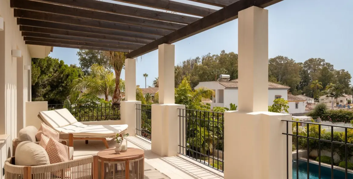 Venta de villa independiente en San Pedro de Alcántara 5