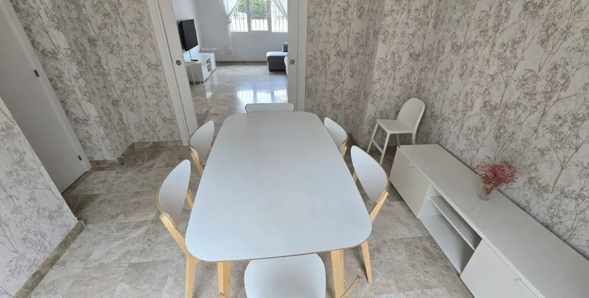 Long-term rent of townhouse in Nueva Andalucía 5