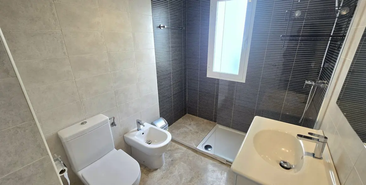 Long-term rent of townhouse in Nueva Andalucía 8