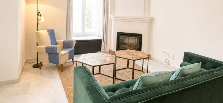 Long-term rent of semi-detached house in The Golden Mile 2