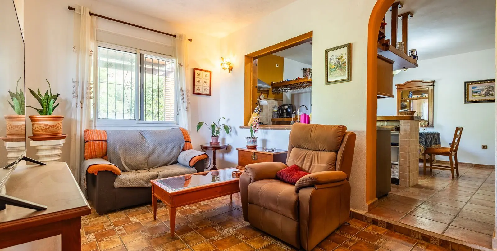 Venta de finca - cortijo en Sayalonga 16