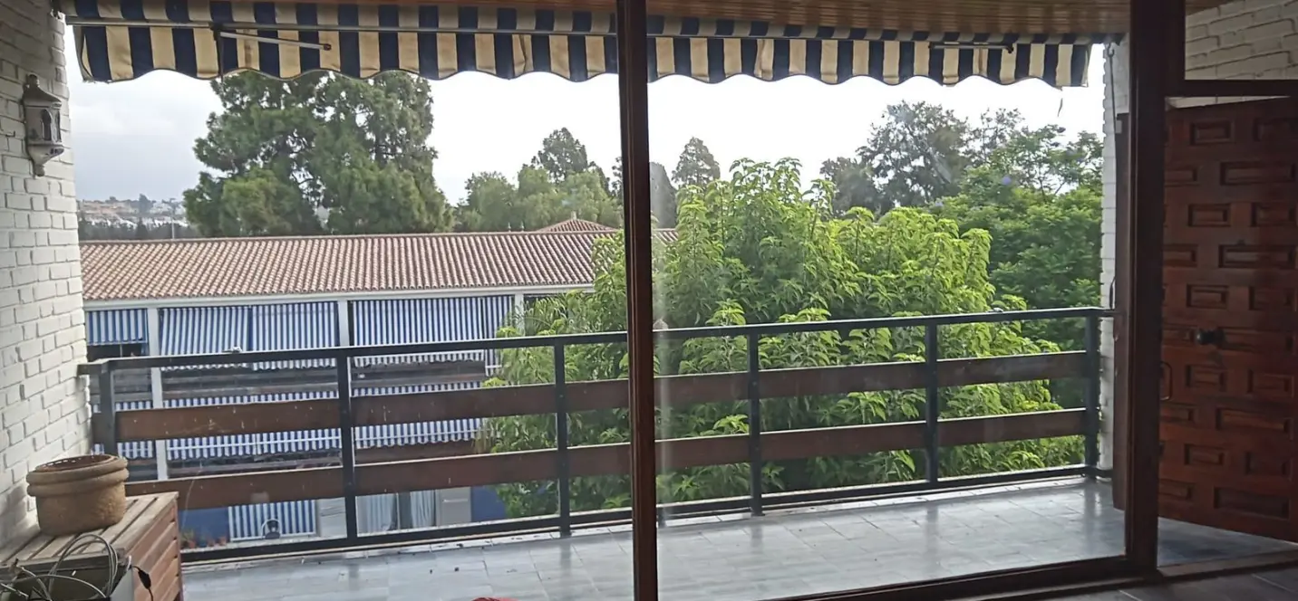Venta de apartamento en planta media en San Pedro de Alcántara 0