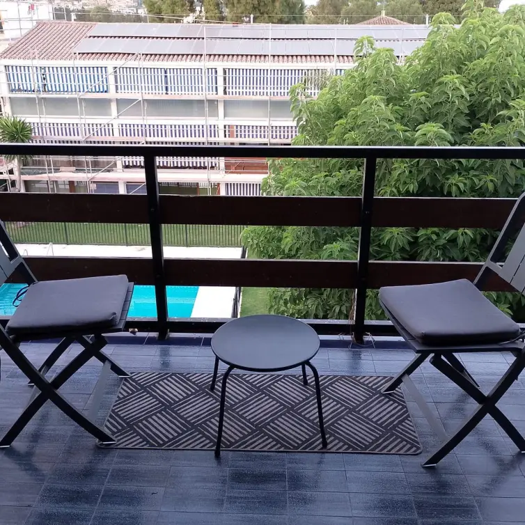 Venta de apartamento en planta media en San Pedro de Alcántara