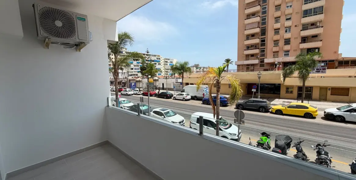 Продажа апартаментов на первом этаже в Torremolinos 1