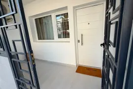 Image 6 thumb