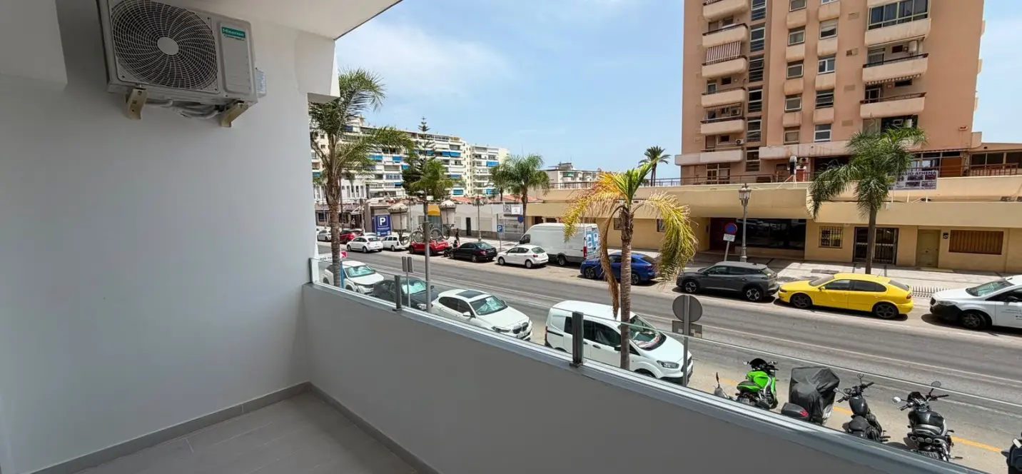 Sale of ground floor apartment in Torremolinos 0