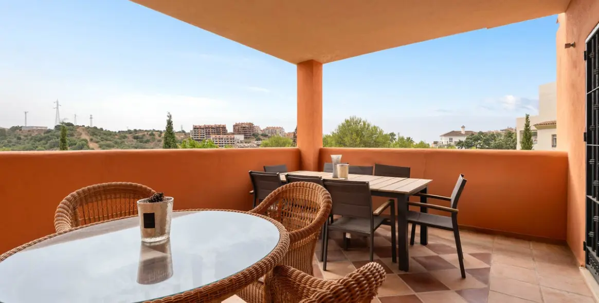 Продажа апартаментов на первом этаже в Elviria 3