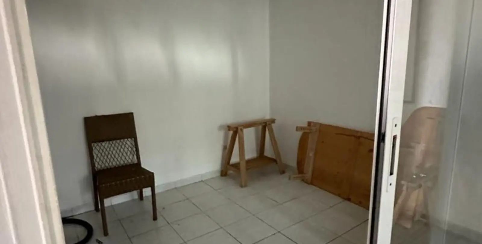 Sale of ground floor apartment in Calahonda 22
