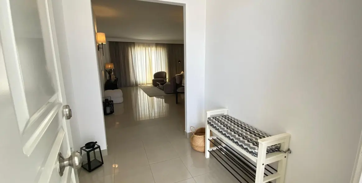Продажа пентхауса в Estepona 2