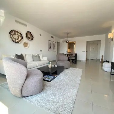 Продажа пентхауса в Estepona
