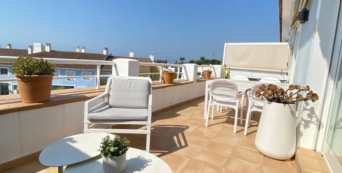Продажа пентхауса в Estepona 14