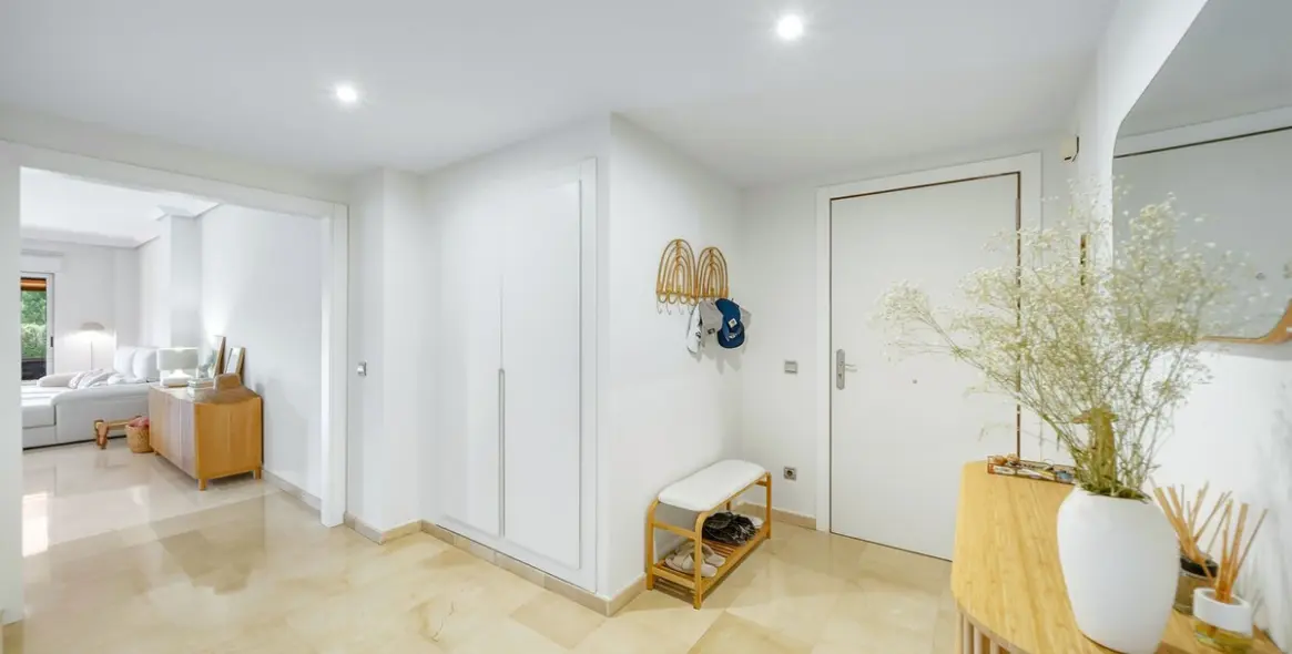 Venta de apartamento en planta baja en Casares Playa 3