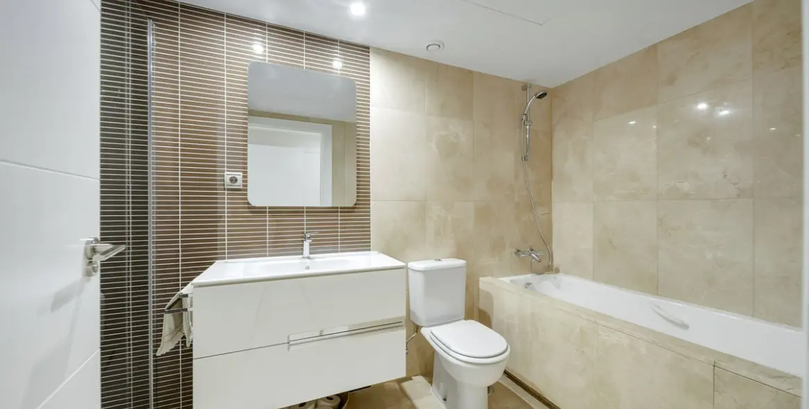 Venta de apartamento en planta baja en Casares Playa 8