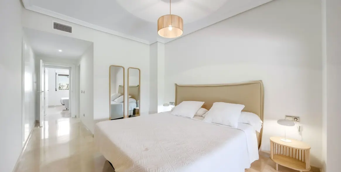 Venta de apartamento en planta baja en Casares Playa 10