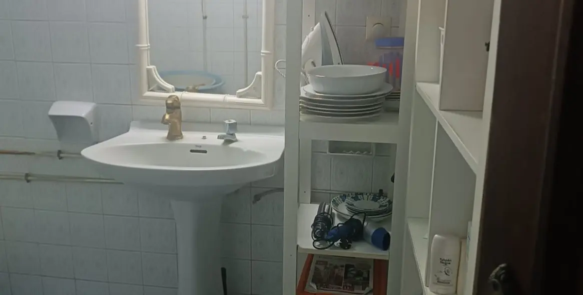 Продажа апартаментов на среднем этаже в Estepona 10
