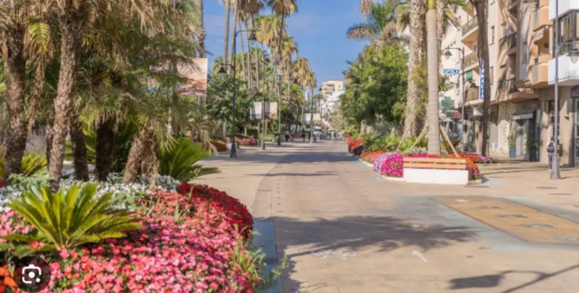 Продажа апартаментов на среднем этаже в Estepona 16