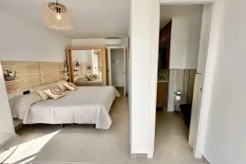 Image 13 thumb