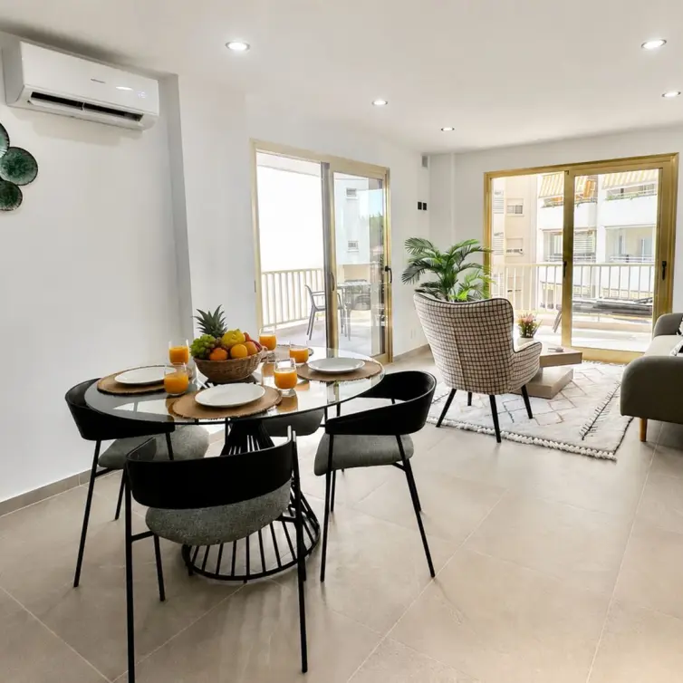 Продажа апартаментов на среднем этаже в Fuengirola