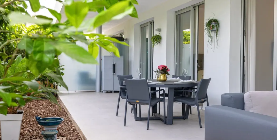 Продажа апартаментов на среднем этаже в Estepona 32