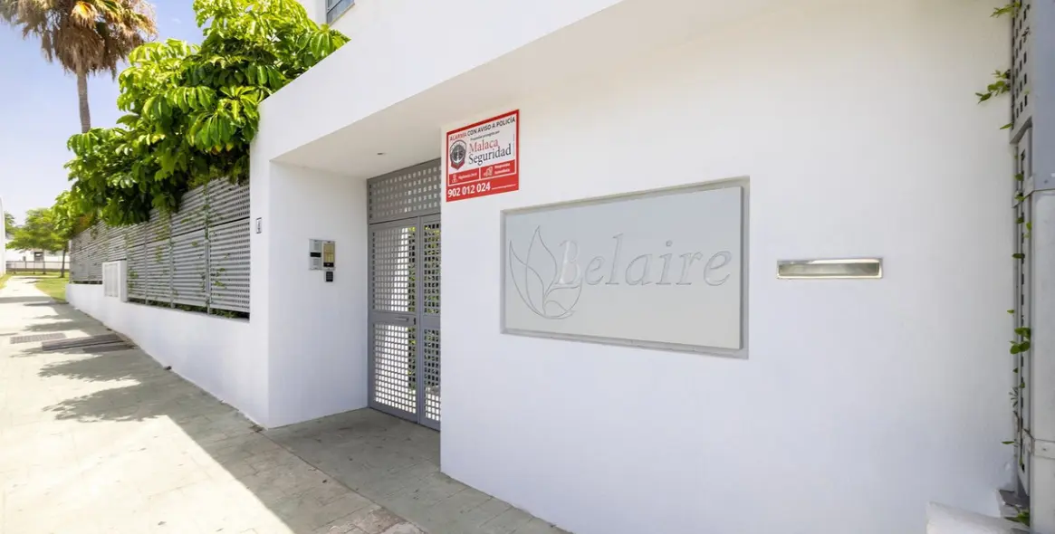 Продажа апартаментов на среднем этаже в Estepona 40