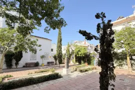 Image 6 thumb