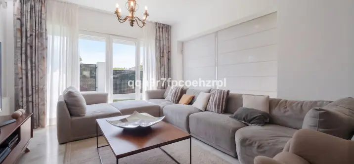 Venta de villa independiente en Reserva de Marbella 2