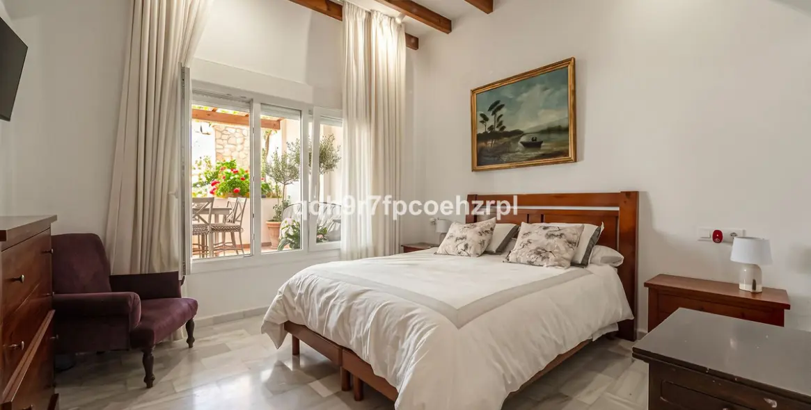 Venta de villa independiente en Reserva de Marbella 4