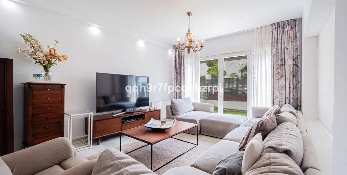 Venta de villa independiente en Reserva de Marbella 16