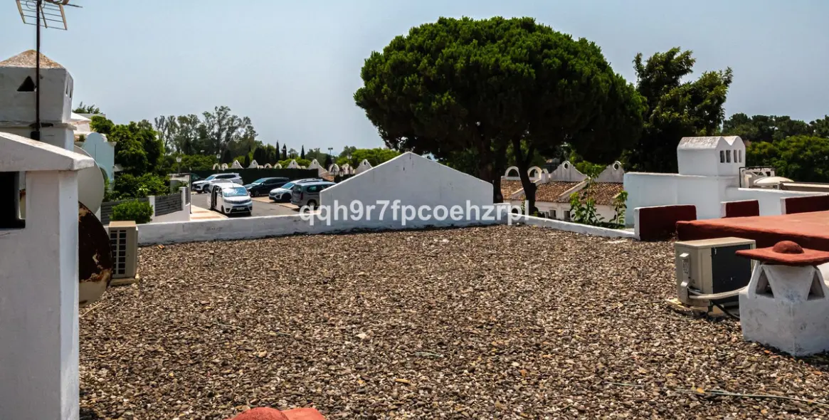 Venta de villa independiente en Reserva de Marbella 26