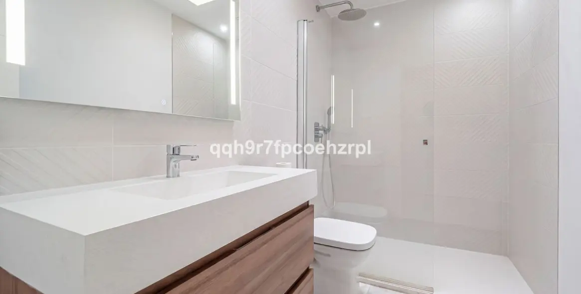 Venta de villa independiente en Reserva de Marbella 38