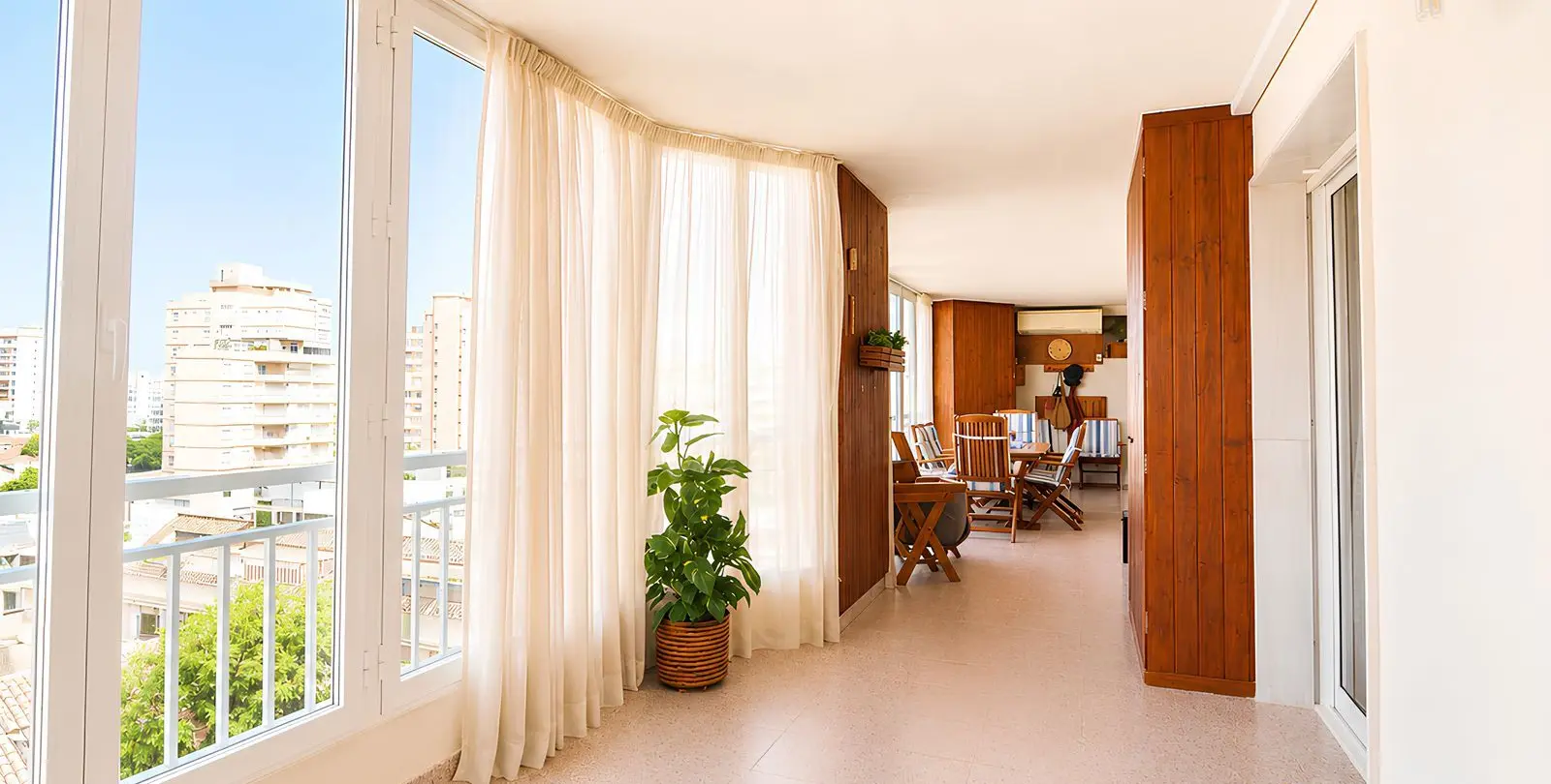 Sale of middle floor apartment in Los Boliches 2