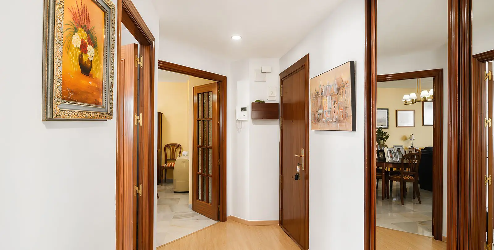 Sale of middle floor apartment in Los Boliches 22