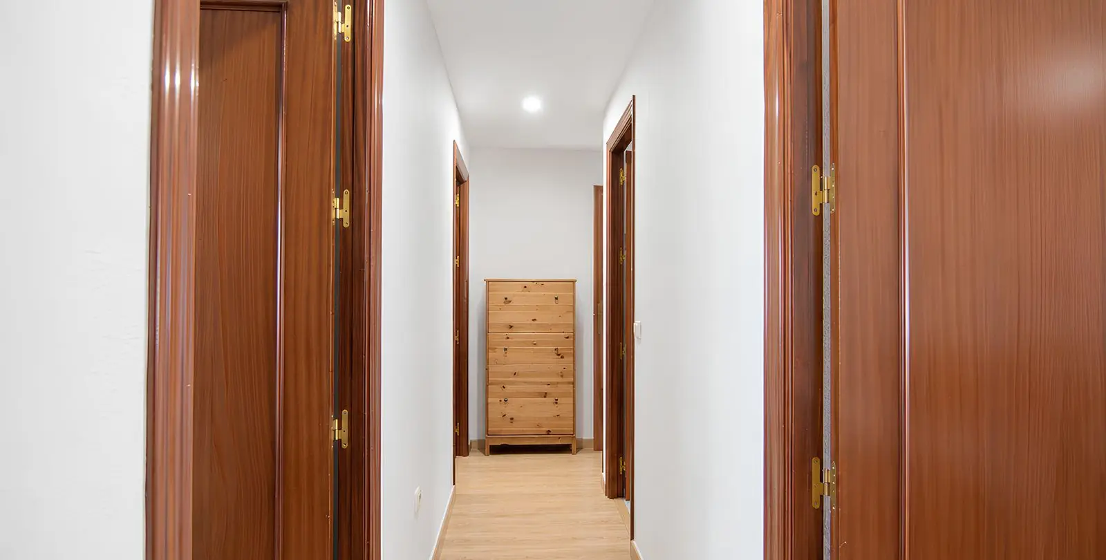 Sale of middle floor apartment in Los Boliches 23