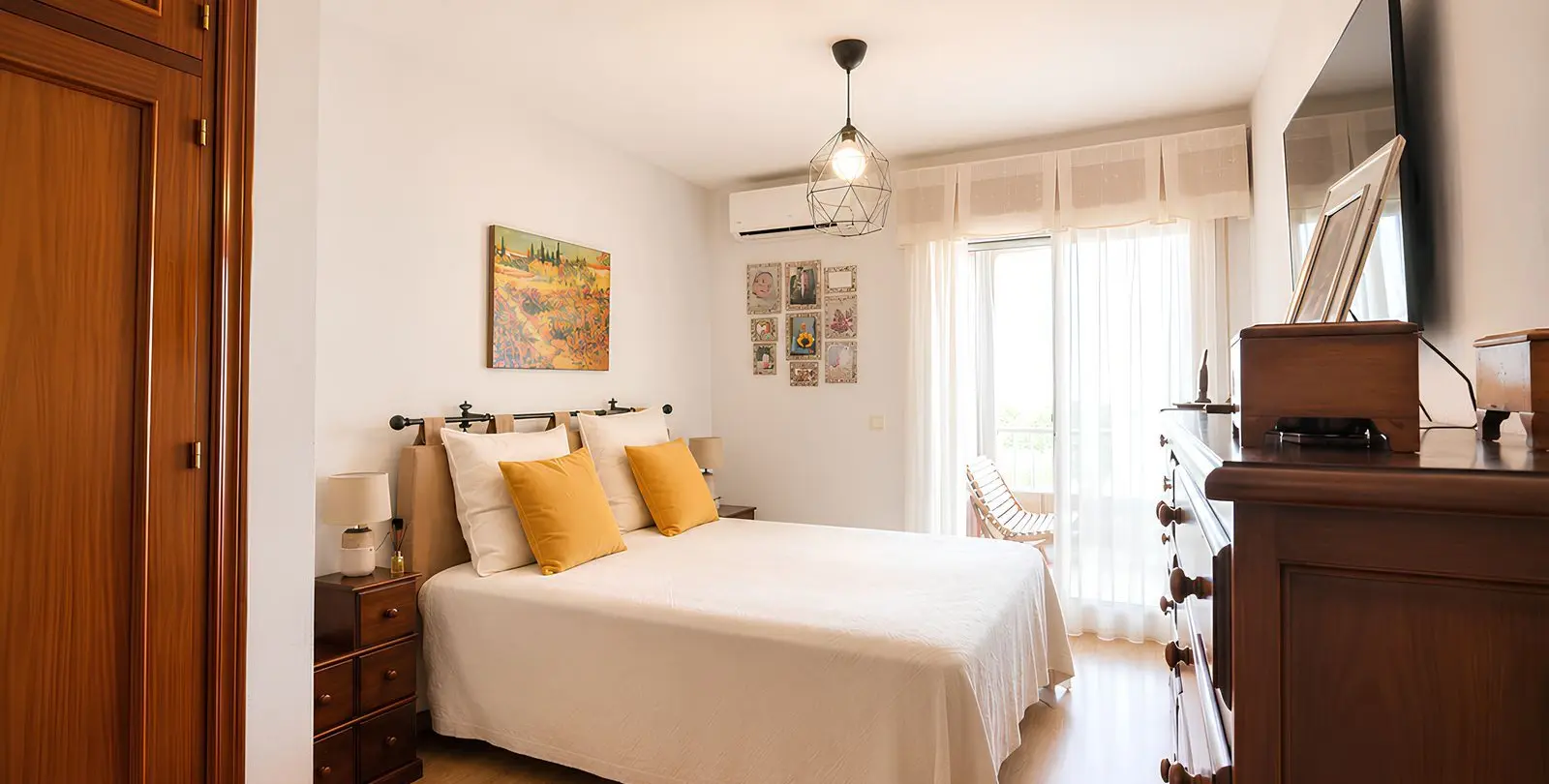 Sale of middle floor apartment in Los Boliches 24