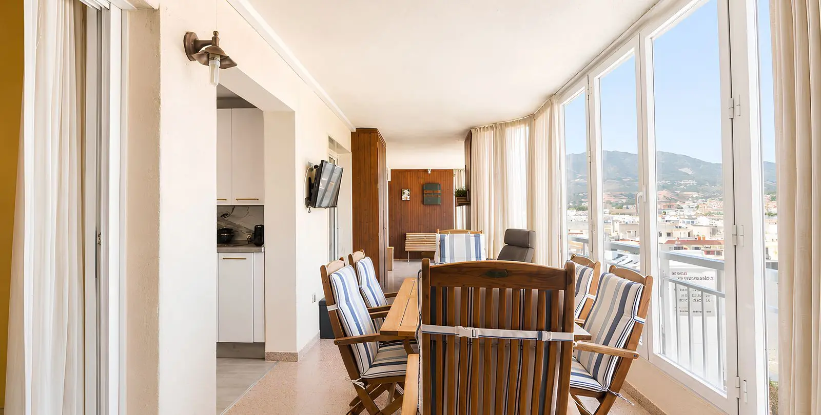 Sale of middle floor apartment in Los Boliches 34