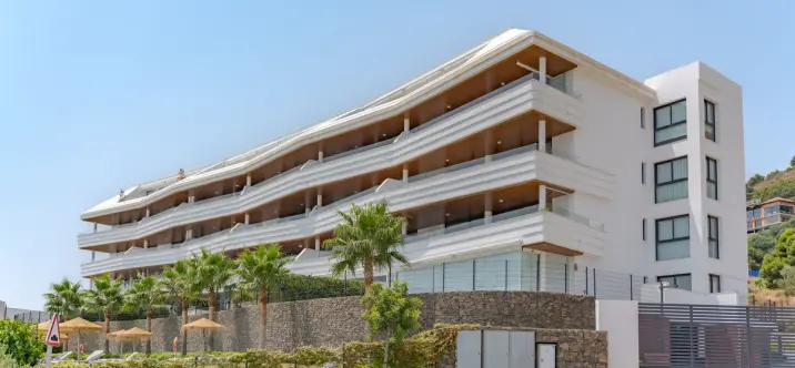 Venta de apartamento en planta media en Fuengirola 0
