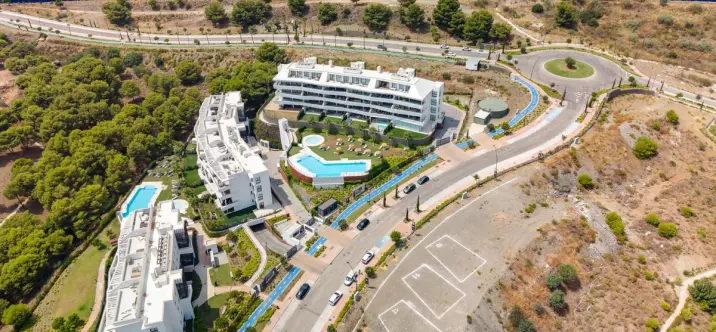 Venta de apartamento en planta media en Fuengirola 2