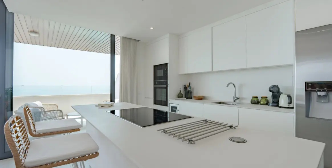 Sale of middle floor apartment in Fuengirola 22