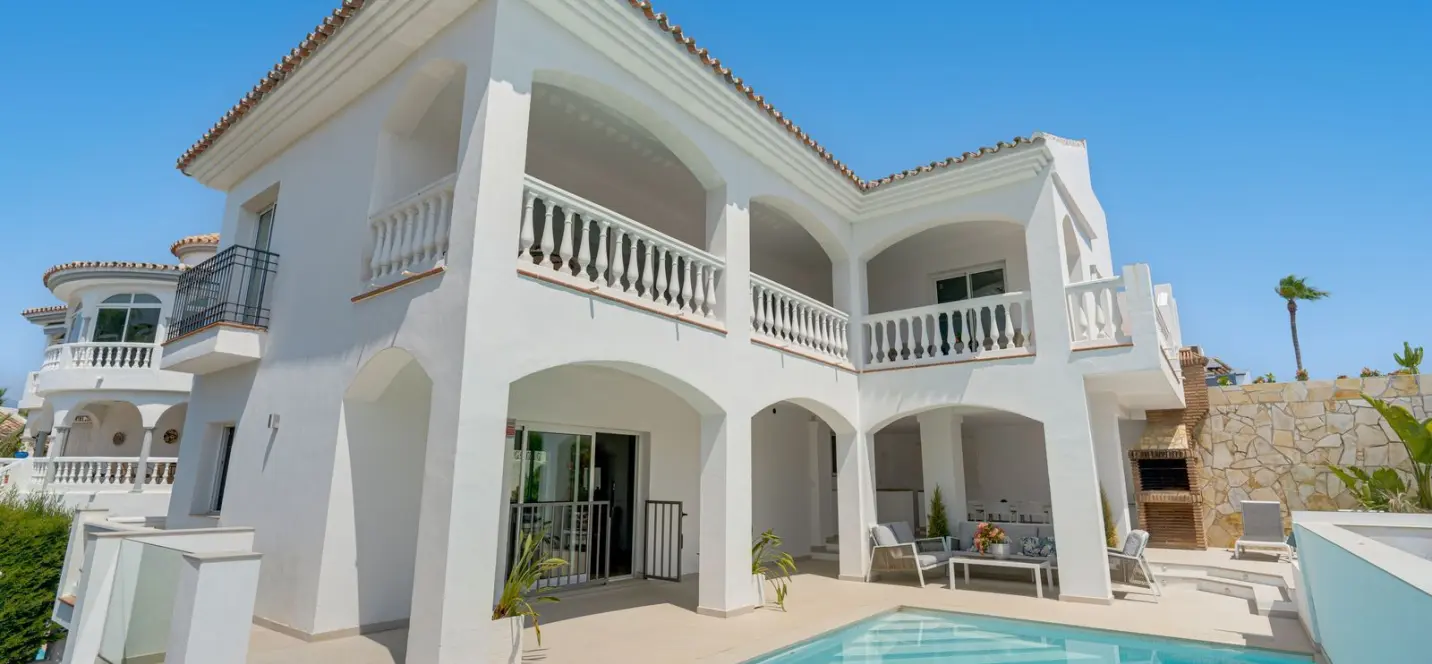 Sale of detached villa in Mijas 0