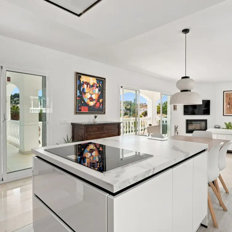Sale of detached villa in Mijas