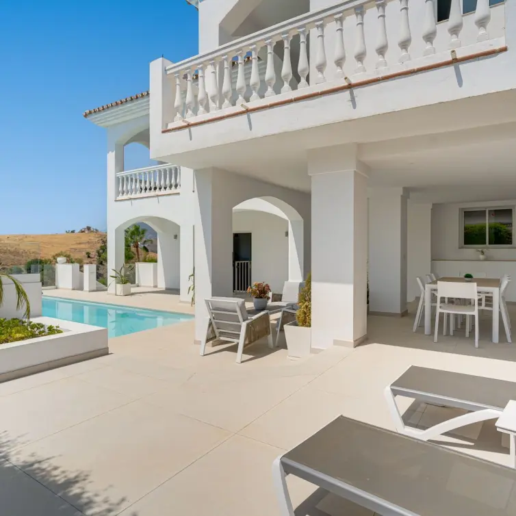 Sale of detached villa in Mijas