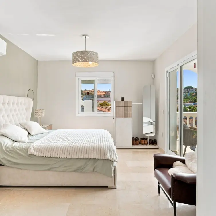 Sale of detached villa in Mijas