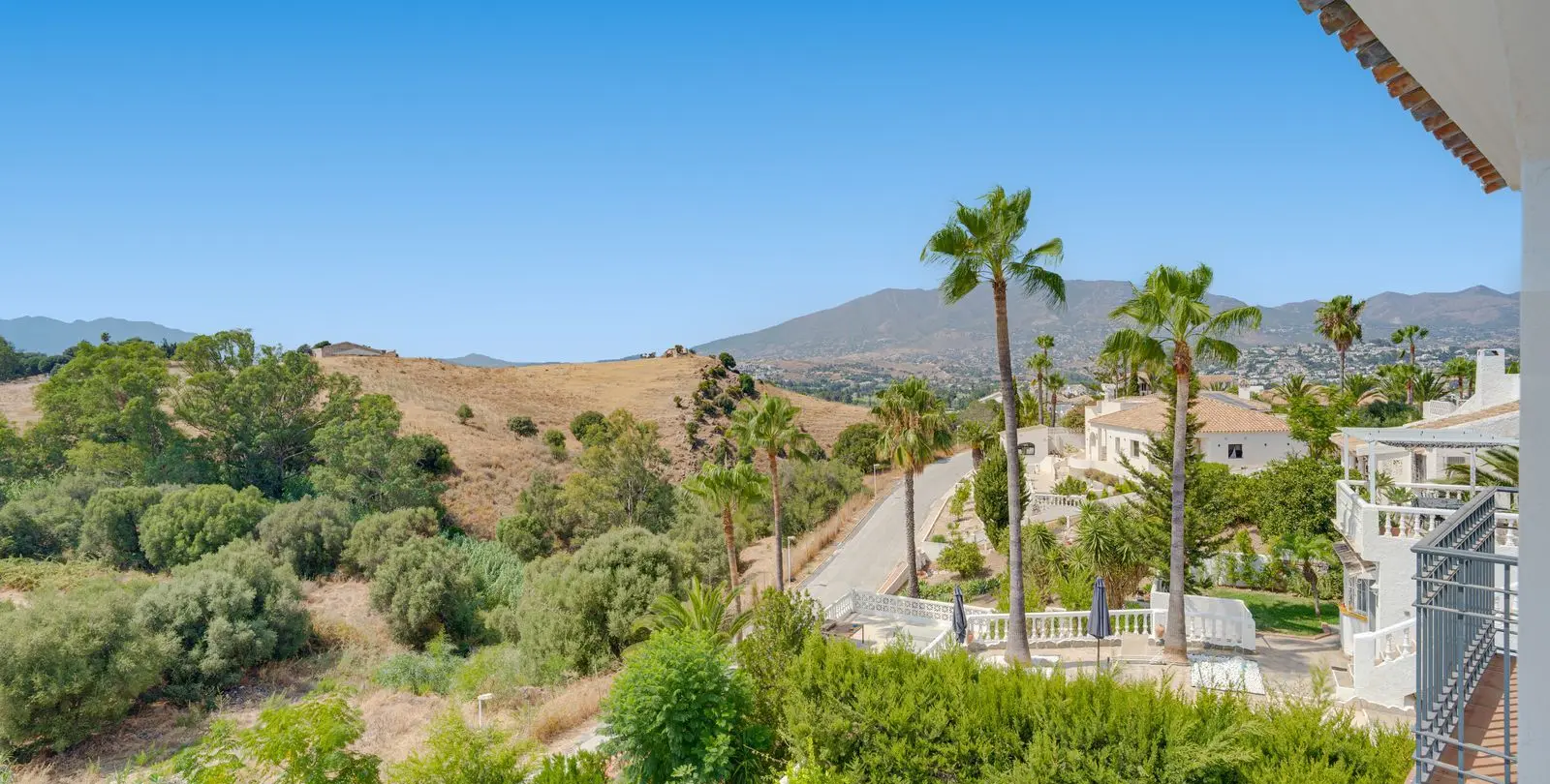 Sale of detached villa in Mijas 15