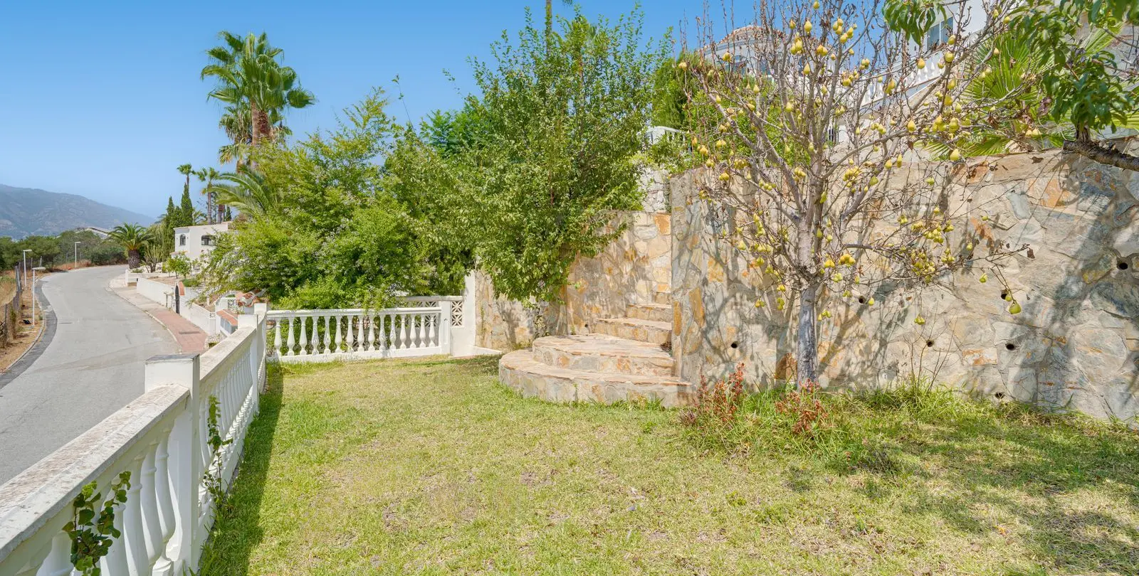 Sale of detached villa in Mijas 42