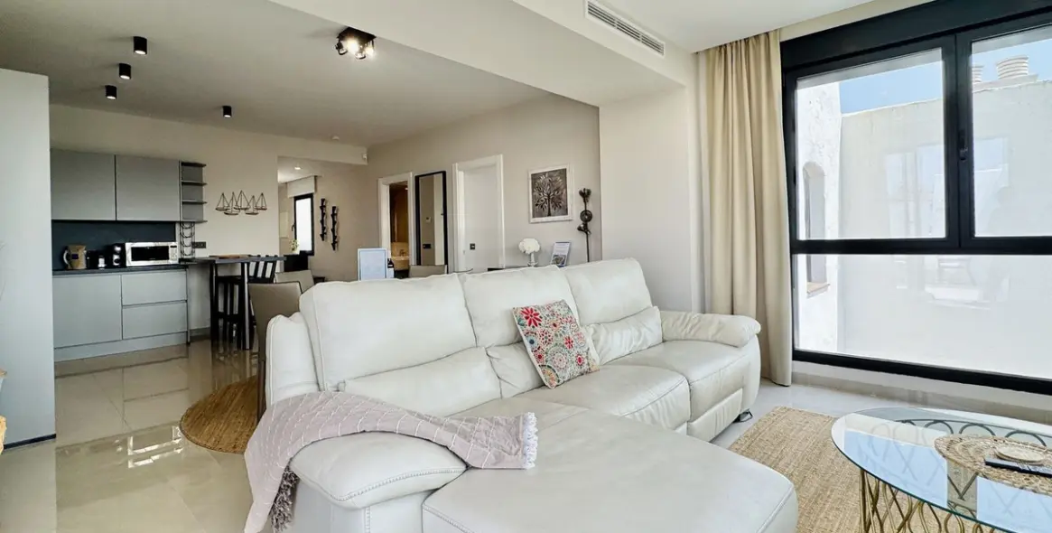 Продажа пентхауса в Puerto Banús 3