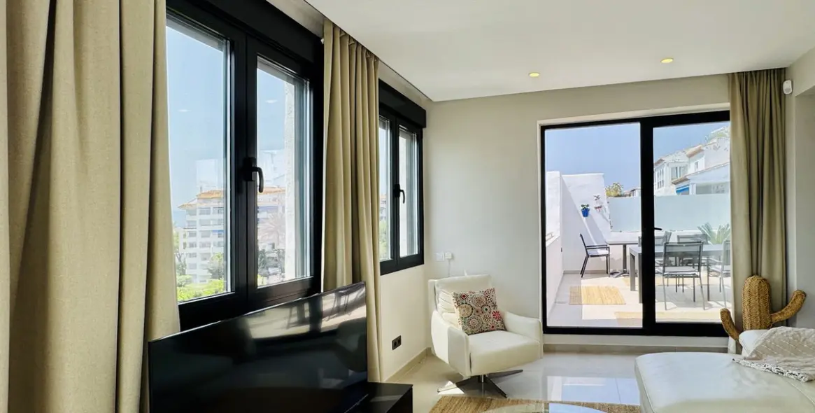 Продажа пентхауса в Puerto Banús 8