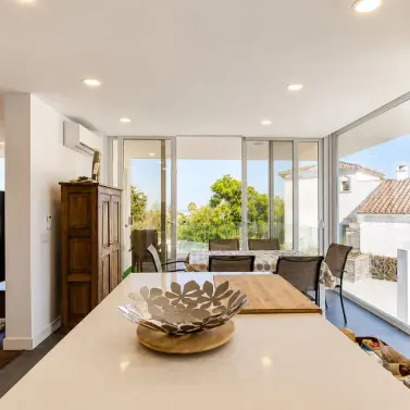 Venta de villa independiente en Estepona