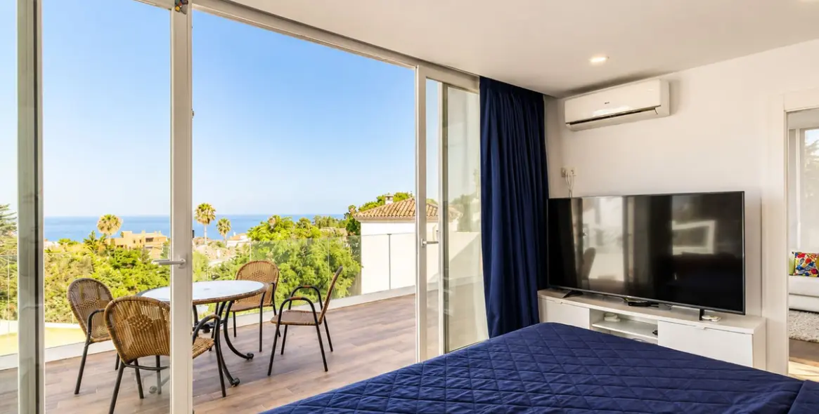 Venta de villa independiente en Estepona 11