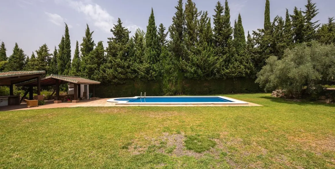 Продажа  отдельно стоящей виллы в Alhaurín el Grande 48